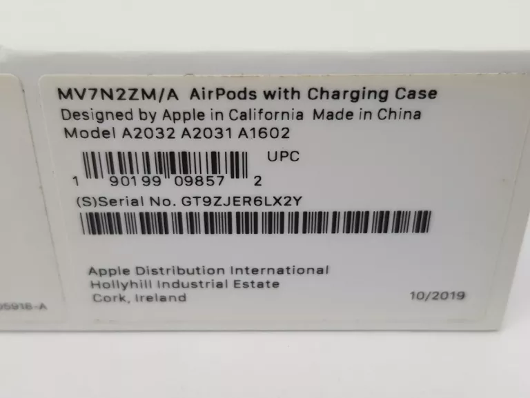 sluchawki-airpods-1-generacji-model-airpods