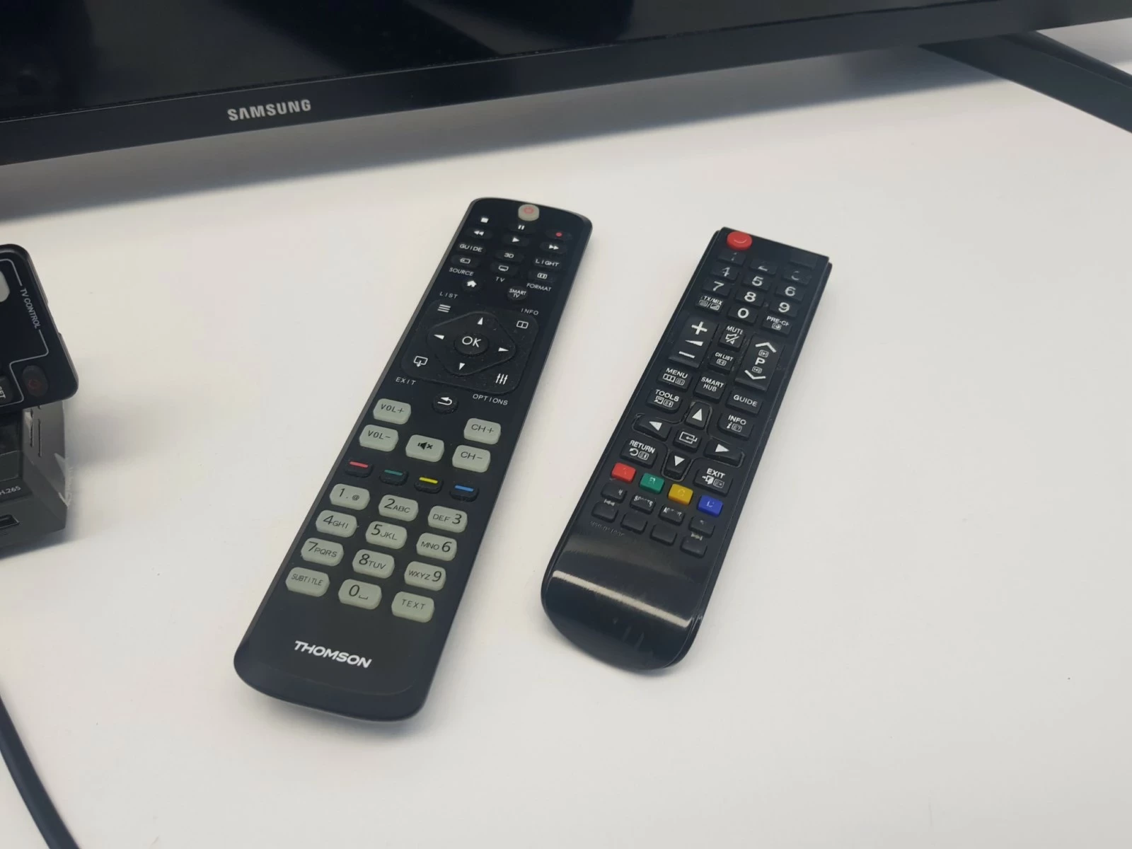 telewizor-samsung-ue40j5200-40-cali-marka-samsung