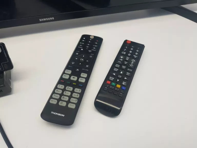 telewizor-samsung-ue40j5200-40-cali-marka-samsung