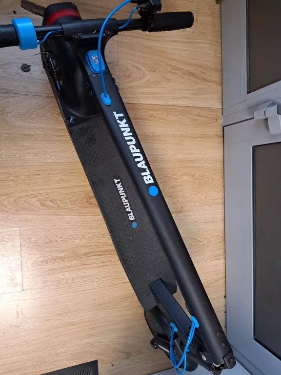 HULAJNOGA BLAUPUNKT ESC608 + PARAGON