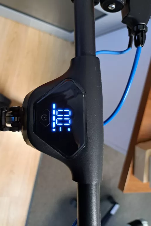 HULAJNOGA BLAUPUNKT ESC608 + PARAGON