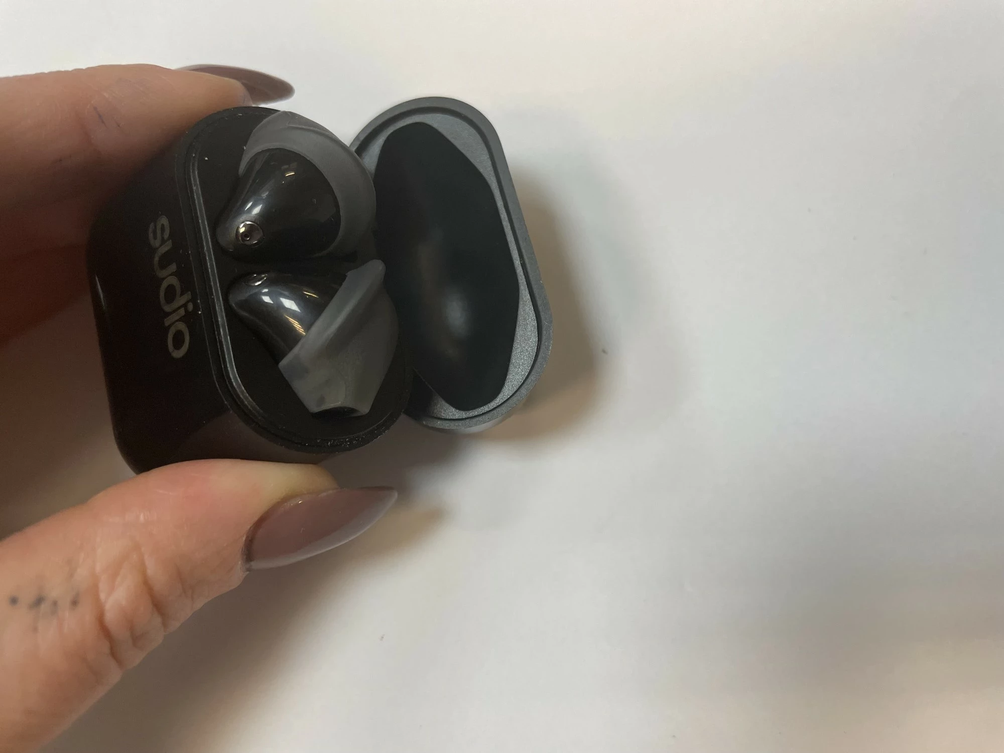 sluchawki-nio-shaping-studio-kod-producenta-696lo