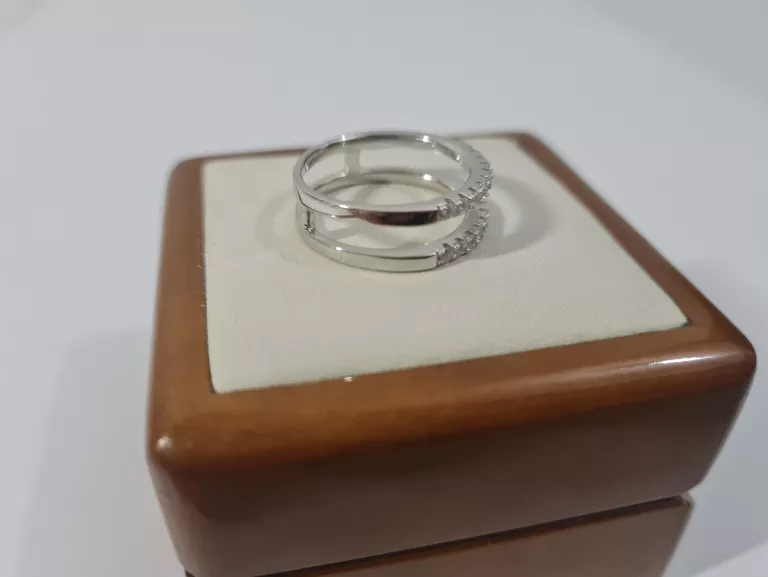 SREBRNY PIERŚCIONEK 925 4,06G R.16