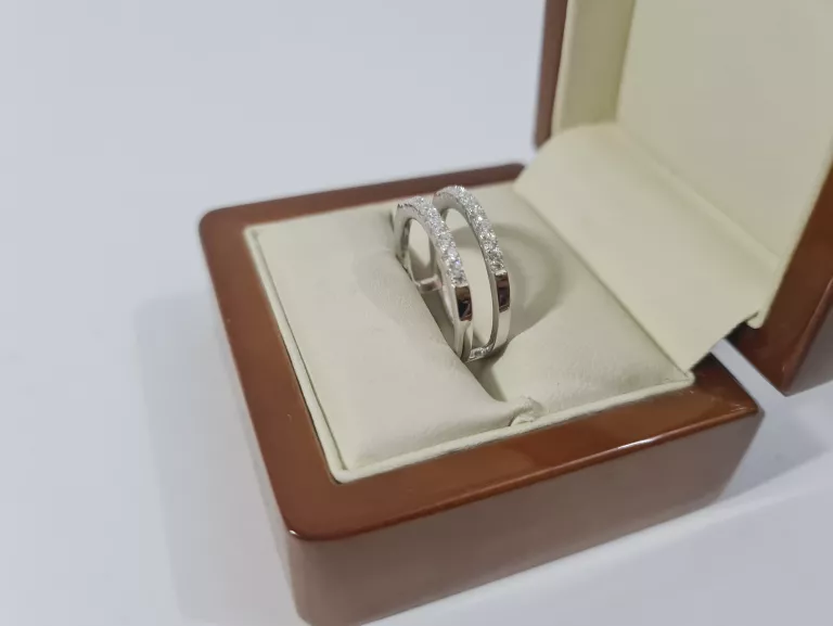 SREBRNY PIERŚCIONEK 925 4,06G R.16