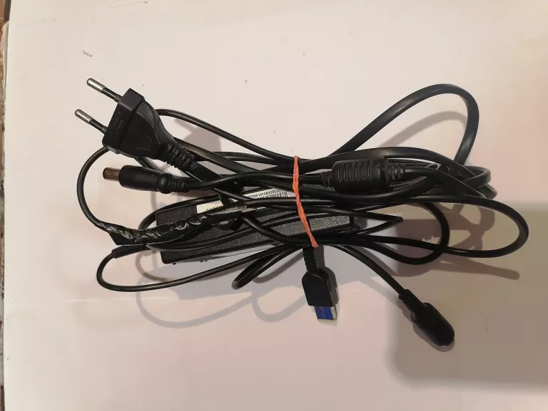 laptop-lenovo-thinkpad-e560-polecam-rozdzielczosc-px-1920-x-1080