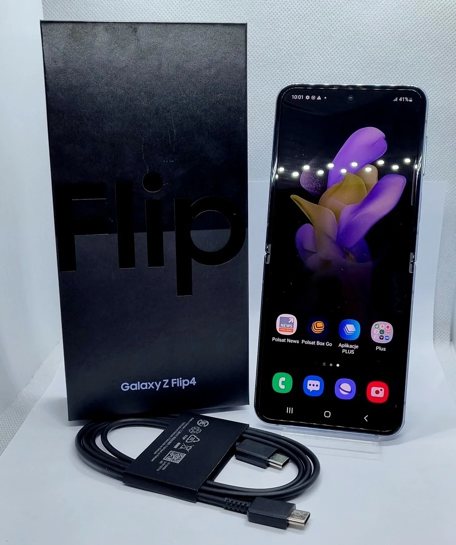 telefon-samsung-galaxy-z-flip4-wbudowana-pamiec-128-gb
