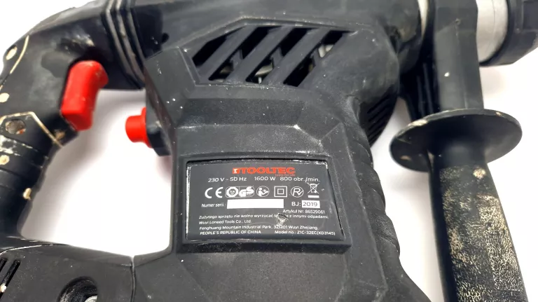 MŁOTOWIERTARKA TOOLTEC 1600W WALIZKA