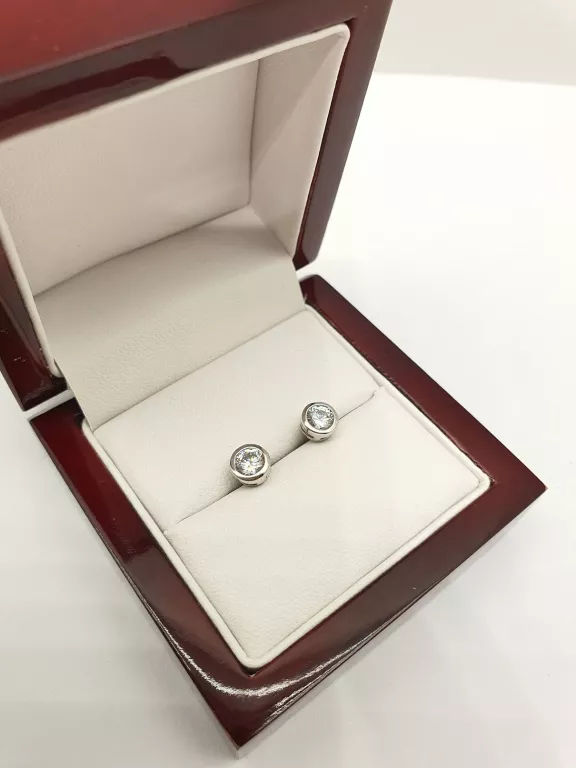 srebrne-klasyczne-kolczyki-14g-925-daszynskiego-22-wroclaw-gracja