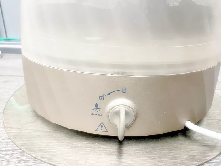 PAROWNICA DO UBRAŃ PHILIPS STEAMER COMFORTTOUCH