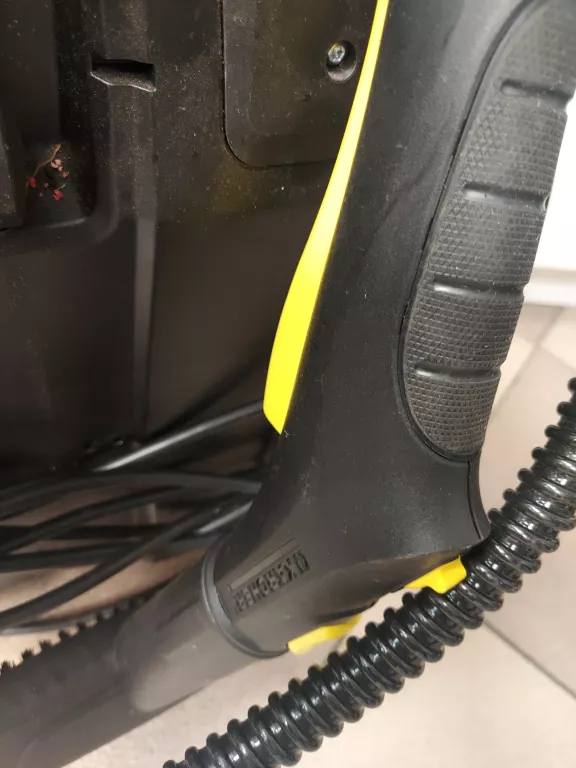 PAROWNICA KARCHER SG 4/4