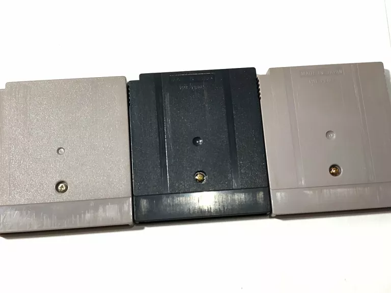 3 GRY GAMEBOY