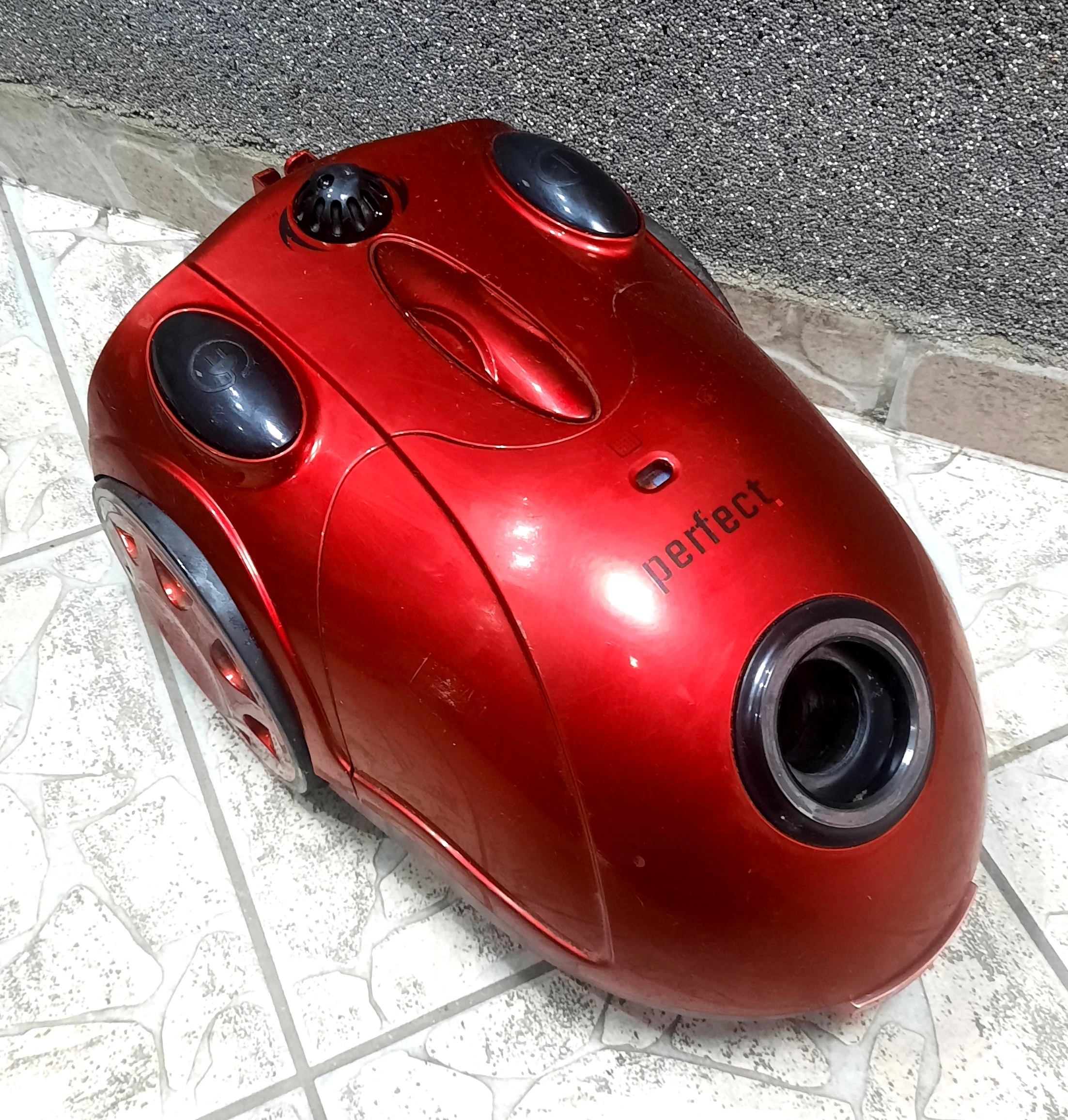 odkurzacz-perfect-czerwony-rynek-52-dzierzoniow
