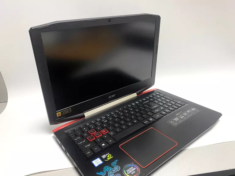 LAPTOP ACER ASPIRE VX 15 I5/16GB RAM/1000 GB DYSK
