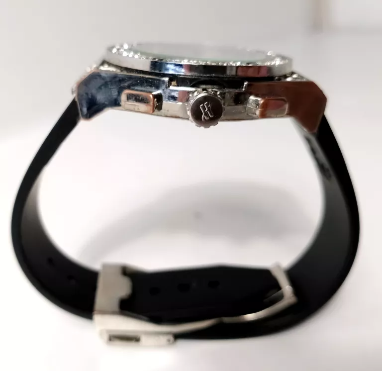 zegarek-damski-geneva-z-cyrkoniami-ksztalt-koperty-okragla