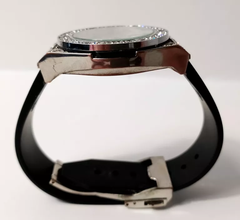 zegarek-damski-geneva-z-cyrkoniami-funkcje-brak