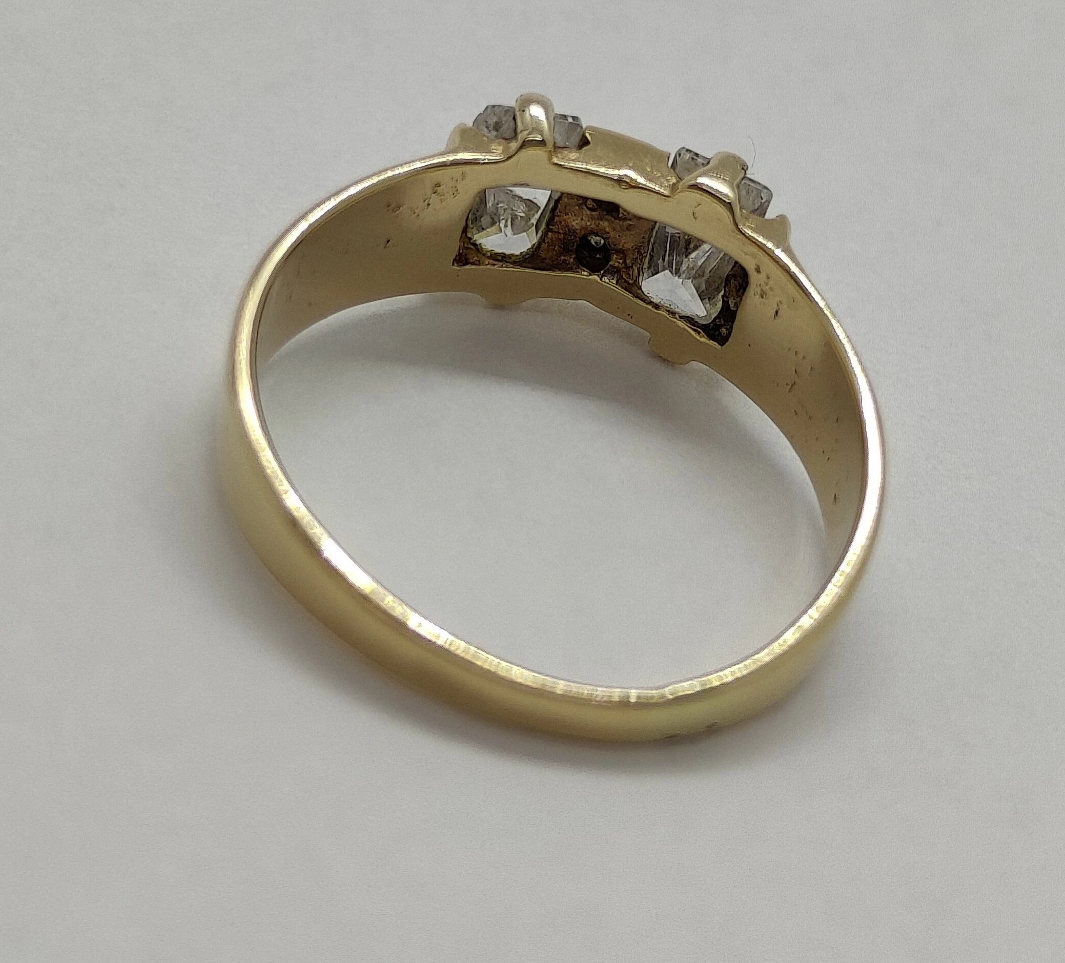 gustowny-zloty-pierscionek-z-cyrkoniami-238g585-marka-jubilech