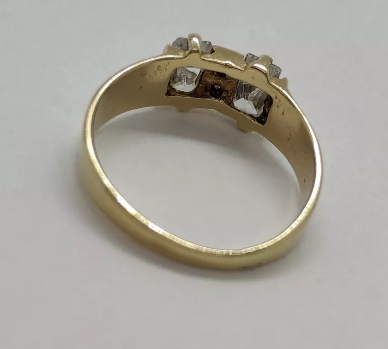 gustowny-zloty-pierscionek-z-cyrkoniami-238g585-marka-jubilech