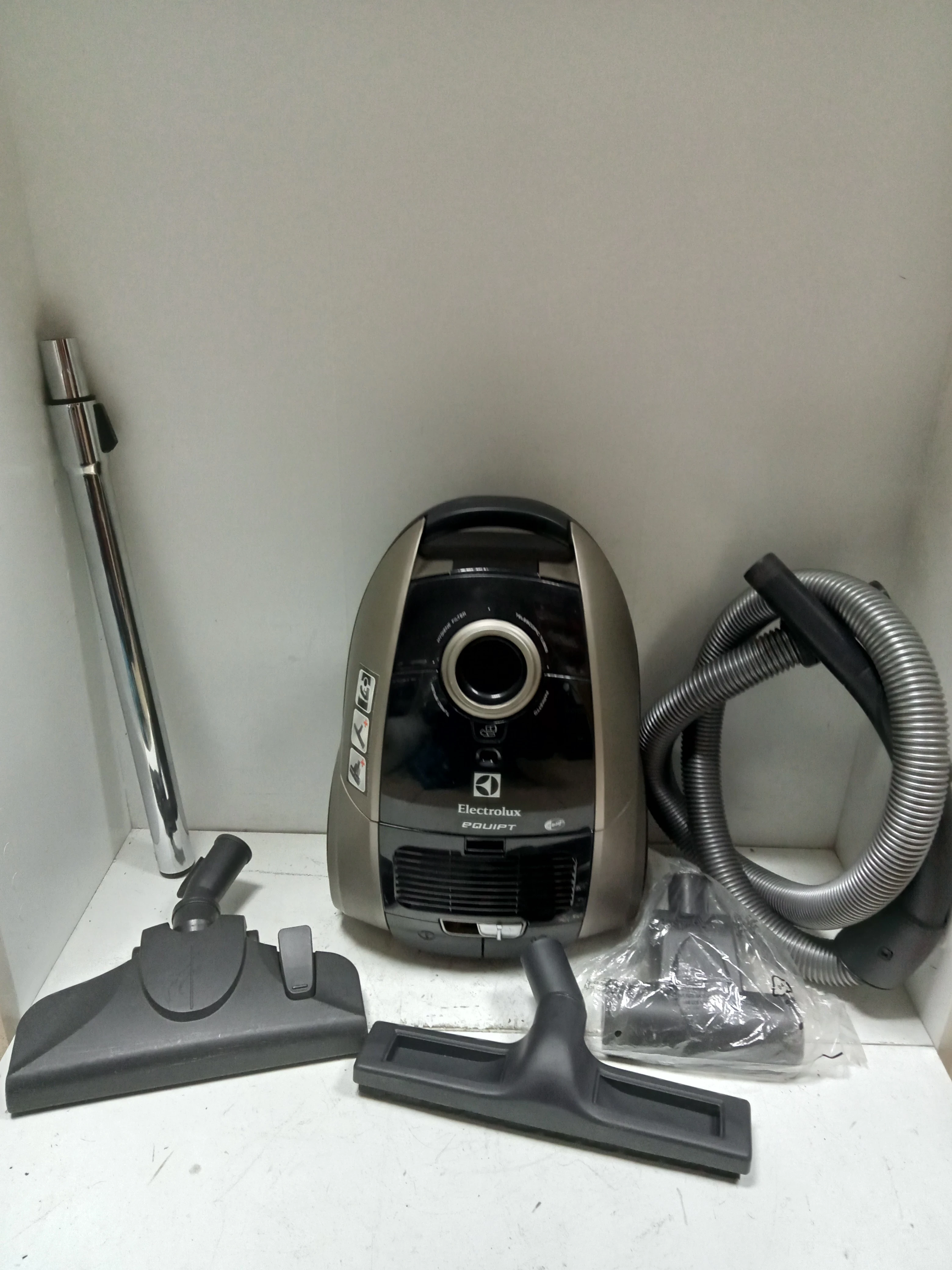 odkurzacz-electrolux-equipt-eeq30-akcesoria-al-wp-7c-pultusk