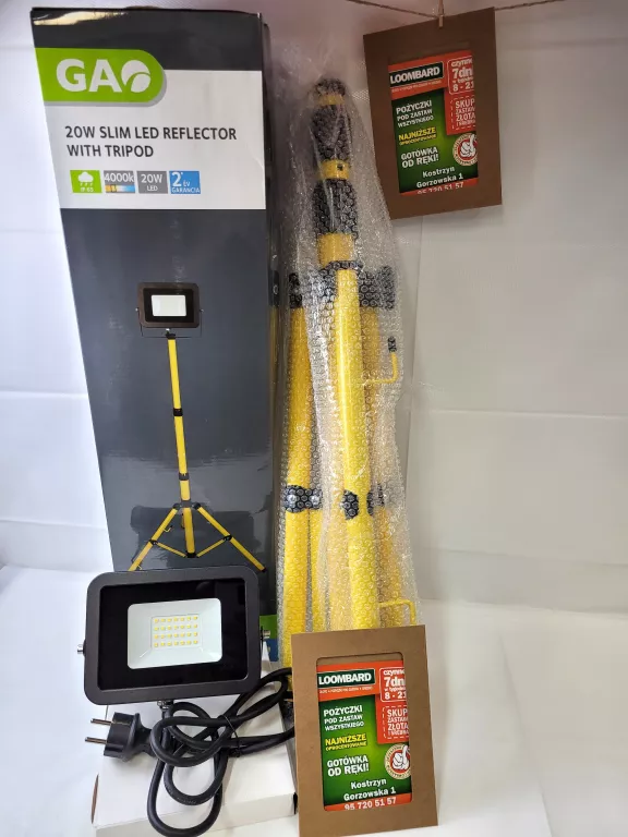 REFLEKTOR LED GAO ISPOT 20W 4000K ZE STOJAKIEM