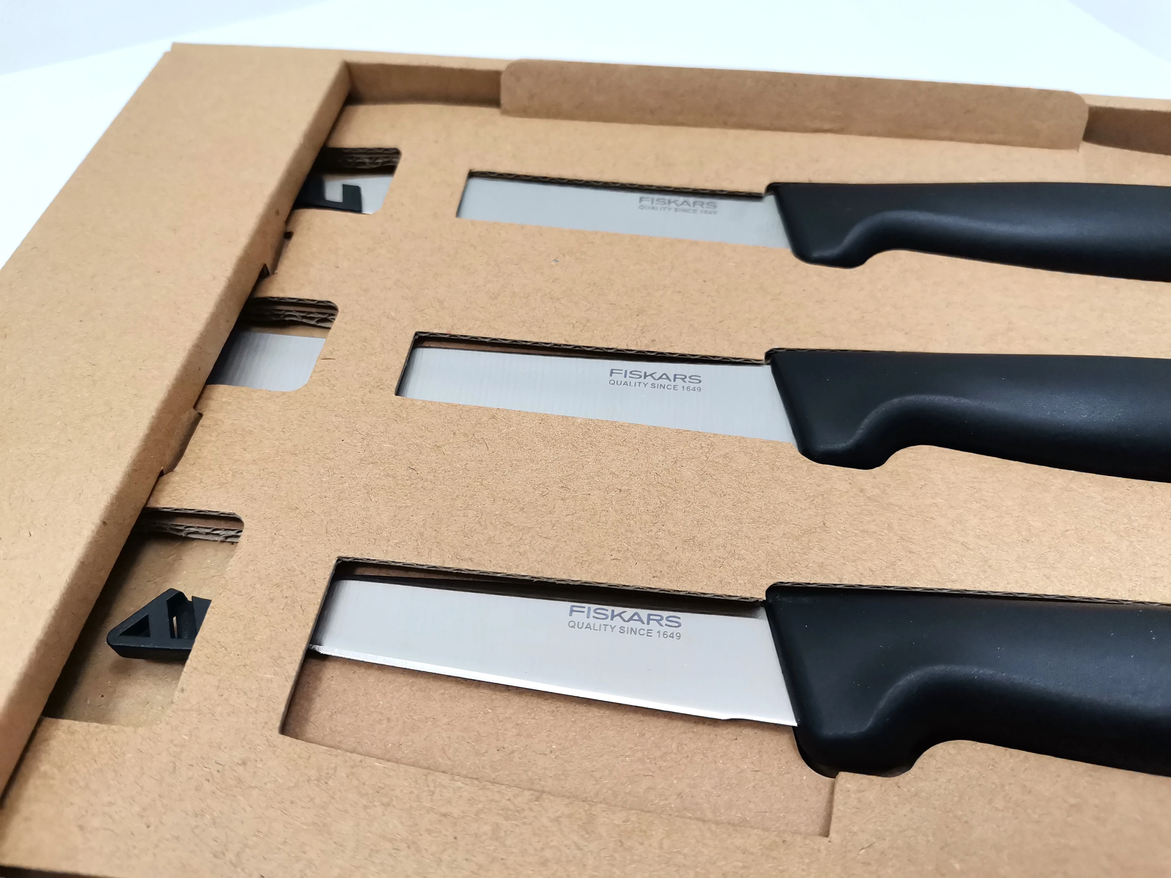 noze-fiskars-functional-form-3-szt-jak-nowe-ean-gtin-6424002013068