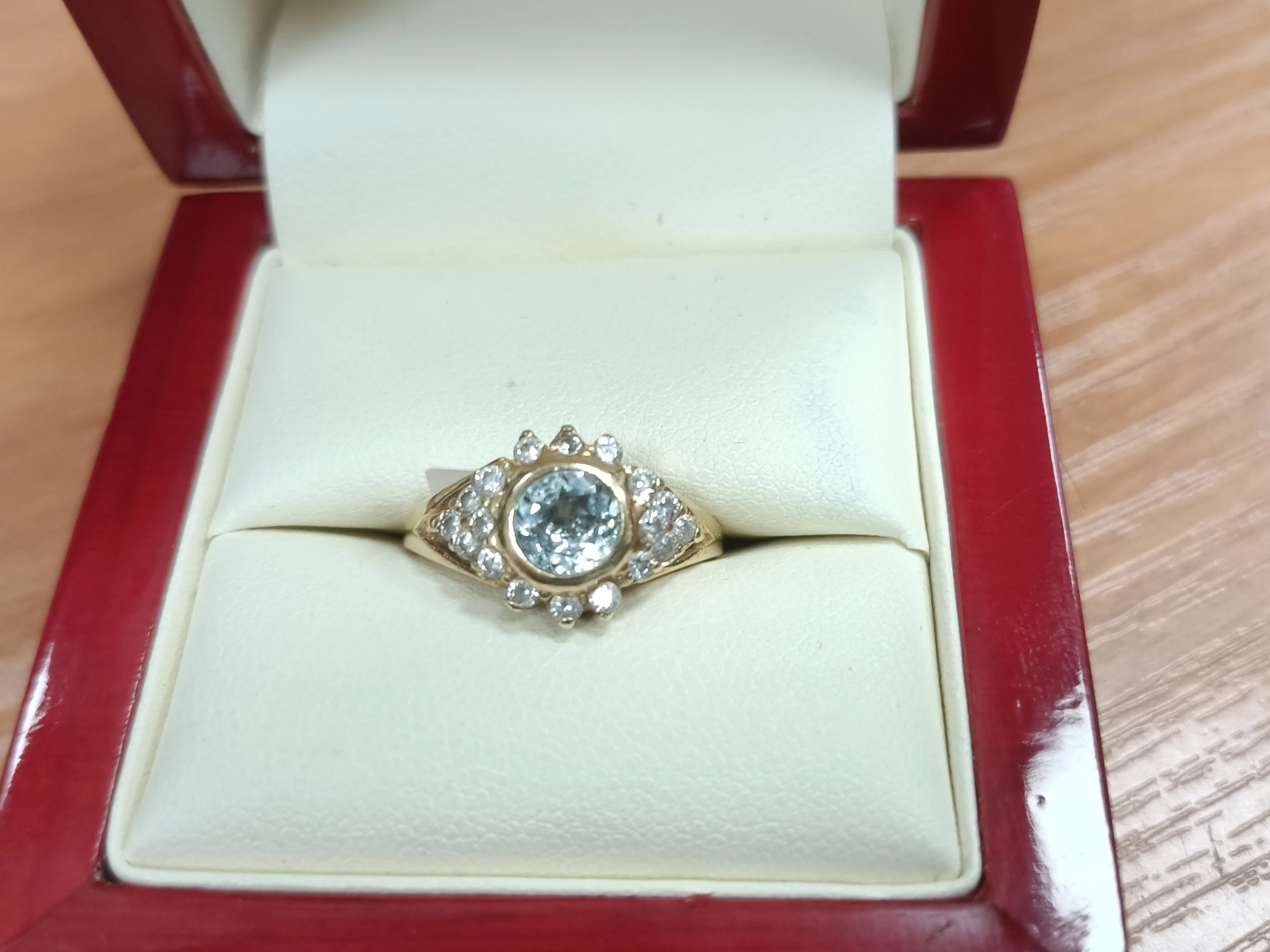 ciekawy-zloty-pierscionek-314g-pr585-rozm15-kolor-dominujacy-205826-225106