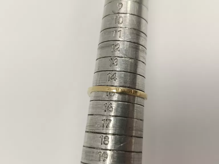 ciekawy-zloty-pierscionek-314g-pr585-rozm15-plec-15851-1