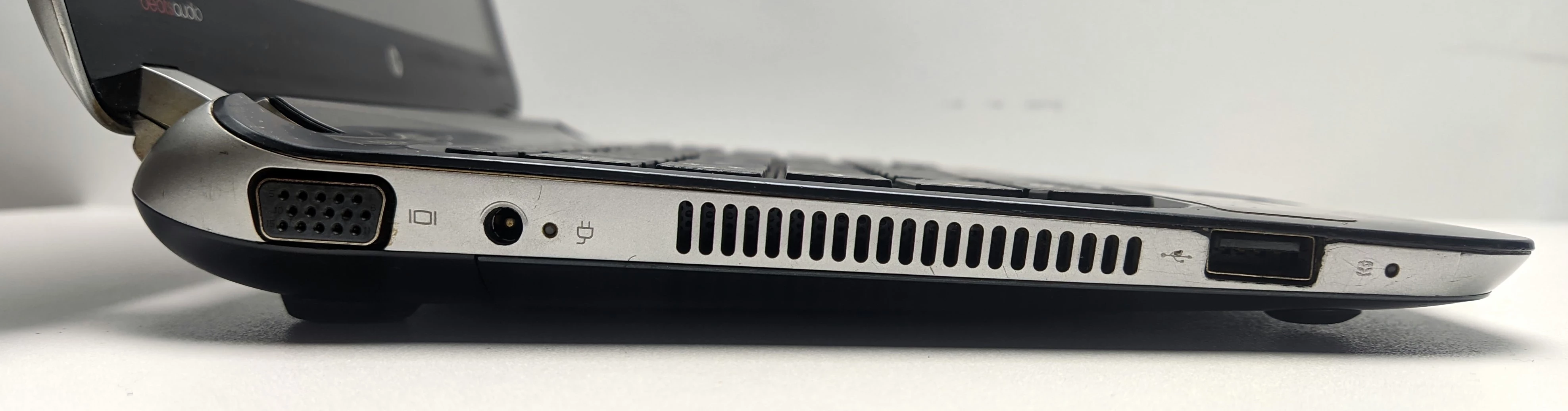 laptop-hp-mini-210-n570-at-1662ram300hdd-zas-przekatna-ekranu-101