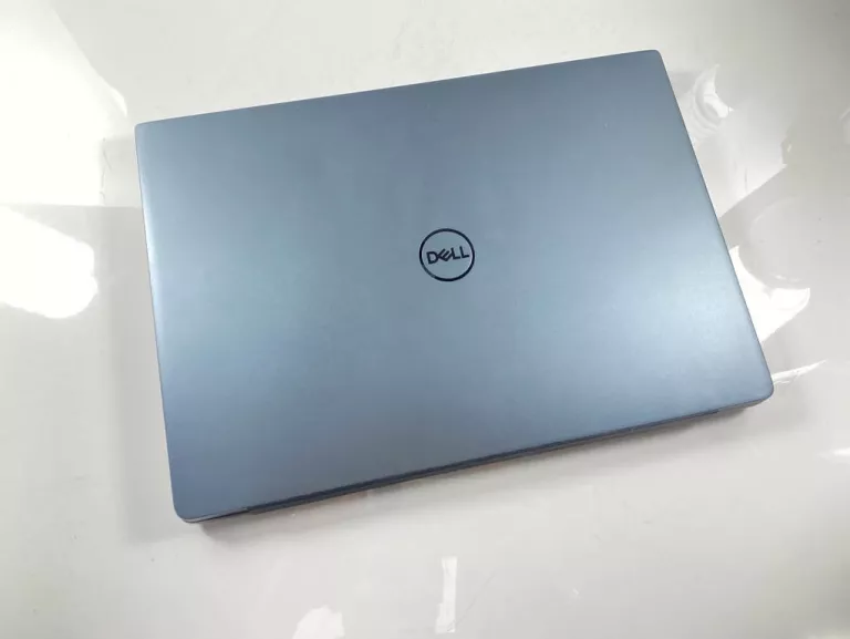 LAPTOP DELL VOSTRO 5490 P116G I7 8/512GB