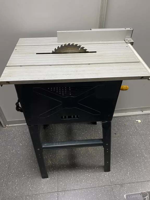 pila-stolowa-nutool-nts1500-1500w-srednica-otworu-pily-16