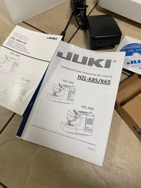 MASZYNA DO SZYCIA JUKI HZL-K65 + STOLIK POWIEKSZ,