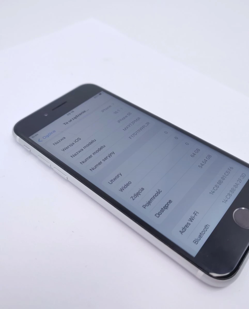 apple-iphone-se-2021-typ-smartfon