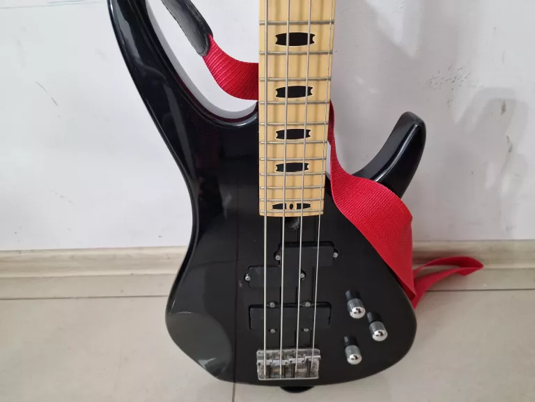 gitara-elektryczna-zak-stan-uzywany