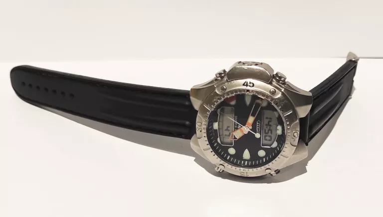 ZEGAREK CITIZEN - C500 - DIVER 200M