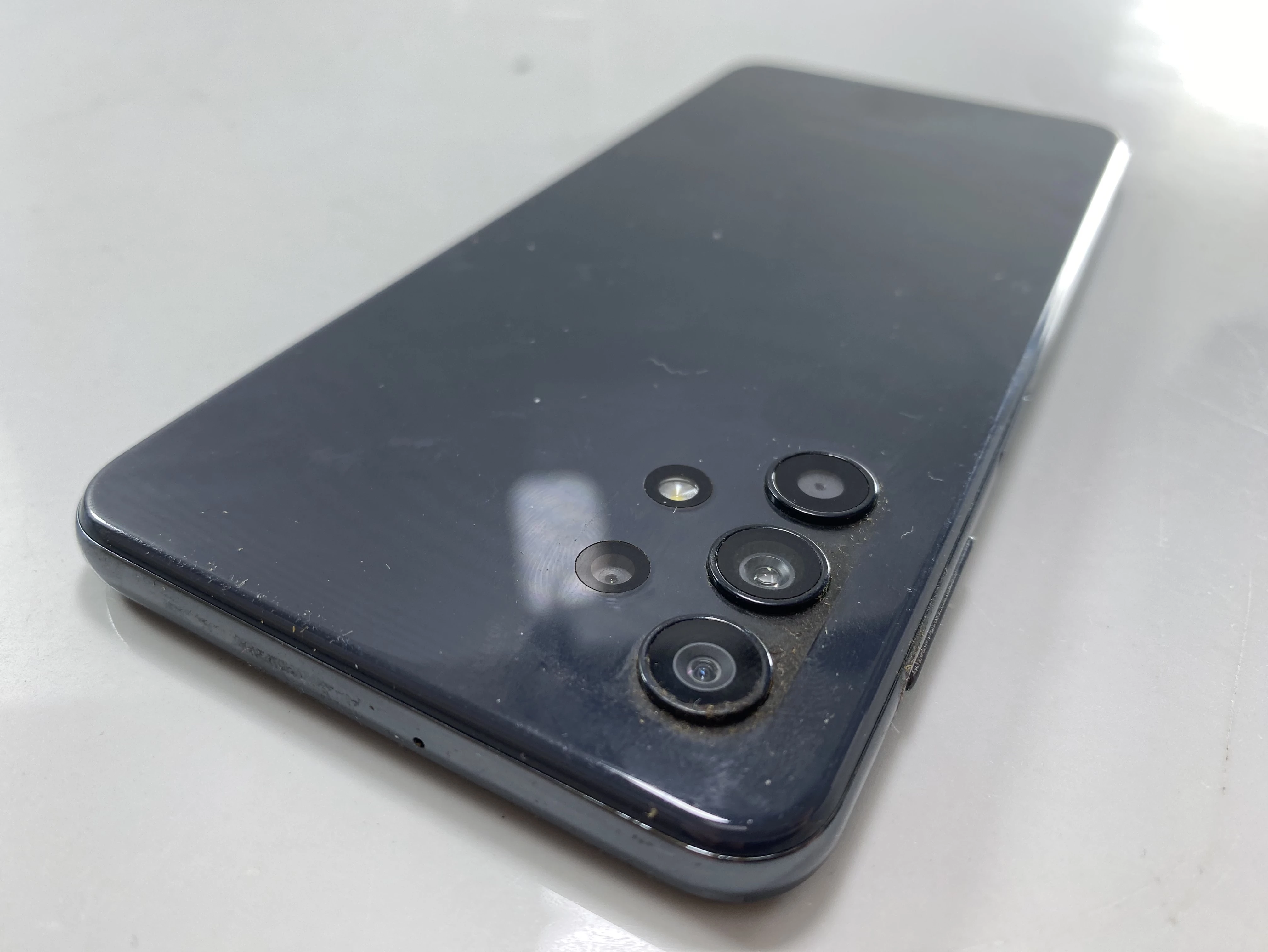 telefon-samsung-galaxy-a32-5g-4gb-128gb-opis-stan-uzywany