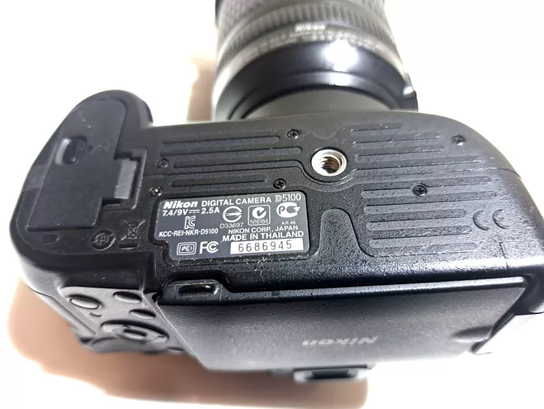 NIKON D5100 + NIKKOR AF-S 18-105MM 3.5-5.6G