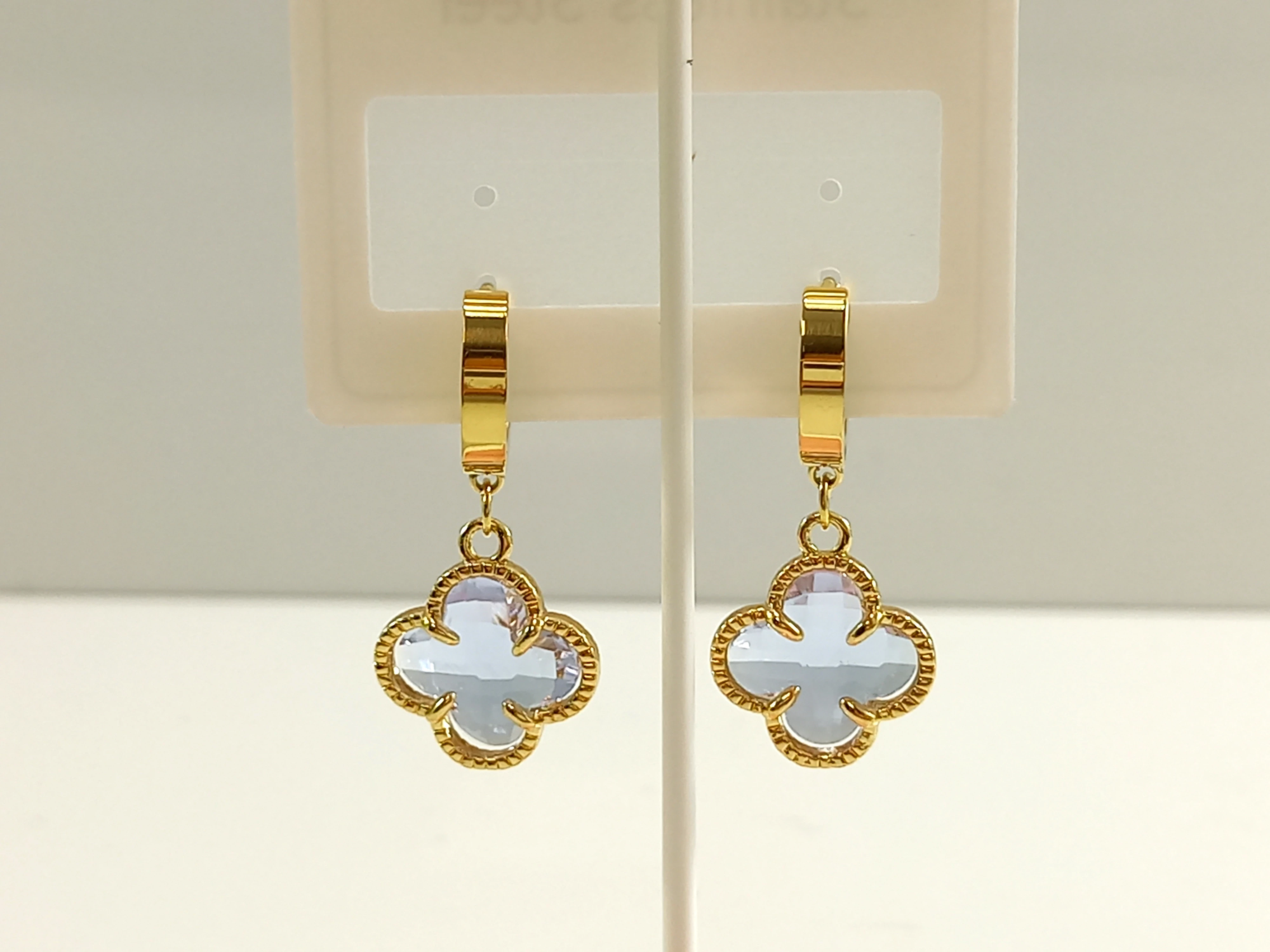 kolczyki-stal-pozlacana-wiszacy-kwiat-rodzaj-zapiecia-2207-4