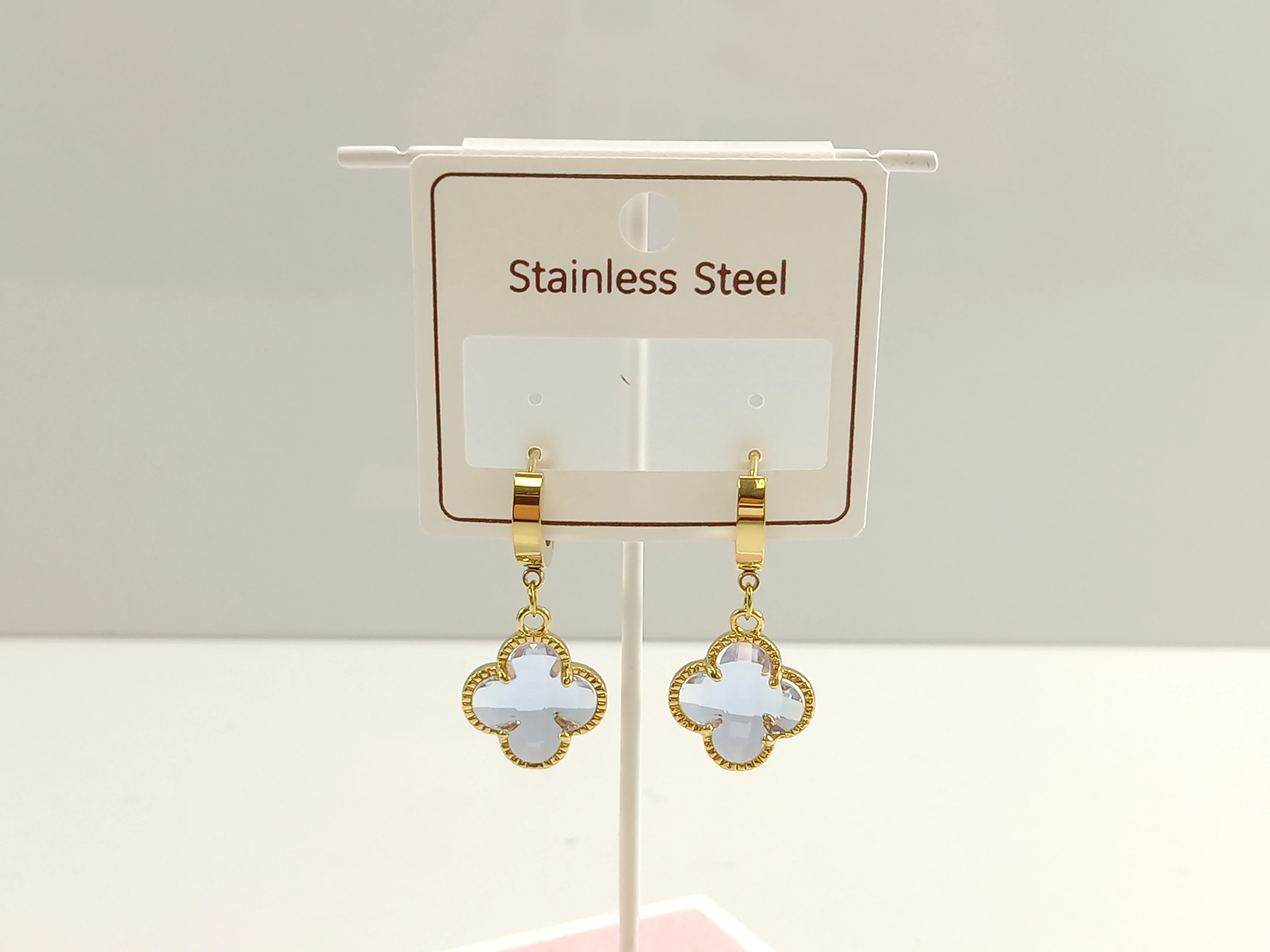 kolczyki-stal-pozlacana-wiszacy-kwiat-glowna-62-poznan-ska-x