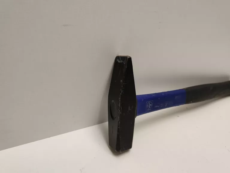 MŁOTEK LUX TOOLS 300G