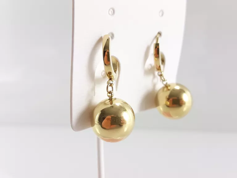 KOLCZYKI STAL POZŁACANA KULKA WISZĄCA NA KOLE