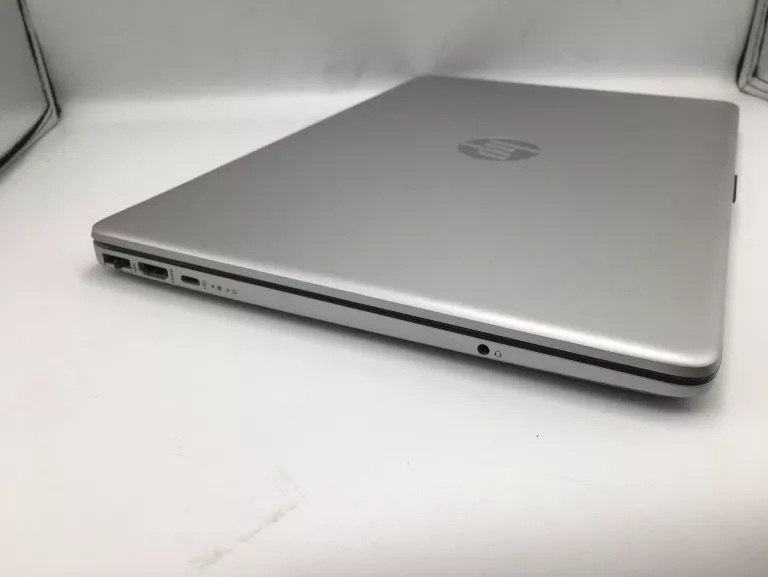 LAPTOP HP 15-DW3113NW I5-1135G7/8GB/512GB