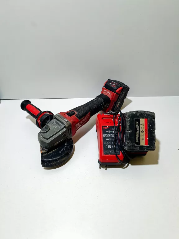 SZLIFIERKA MILWAUKEE M18 ZESTAW