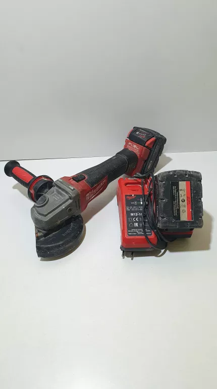 SZLIFIERKA MILWAUKEE M18 ZESTAW