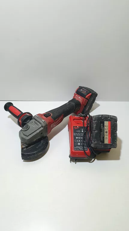 SZLIFIERKA MILWAUKEE M18 ZESTAW