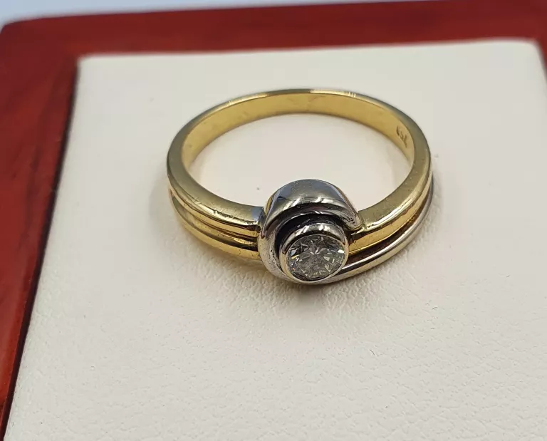 zloty-pierscionek-z-brylantem-p750-452-gr-kamien-brylant