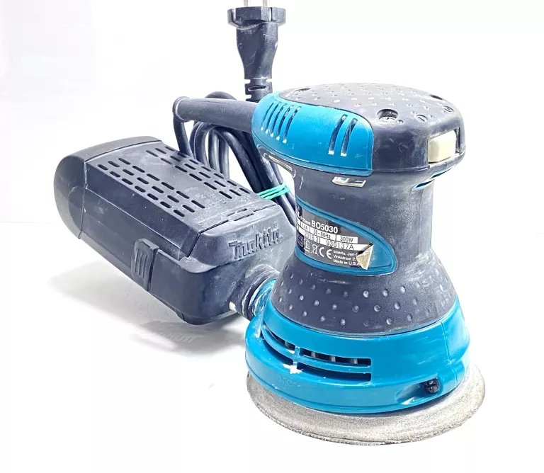 SZLIFIERKA MIMOSRODOWA MAKITA BO 5030, 300W 230V