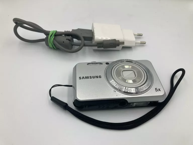 APARAT SAMSUNG ES80