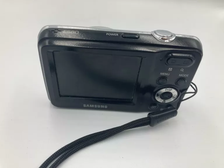 APARAT SAMSUNG ES80
