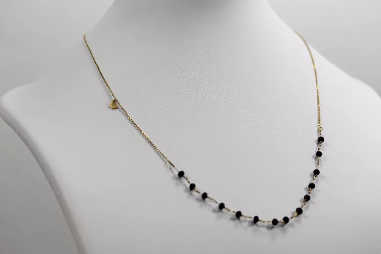 zloty-lancuszek-z-czarnymi-kamieniami-48cm-p585-gorczewska-21-warszawa