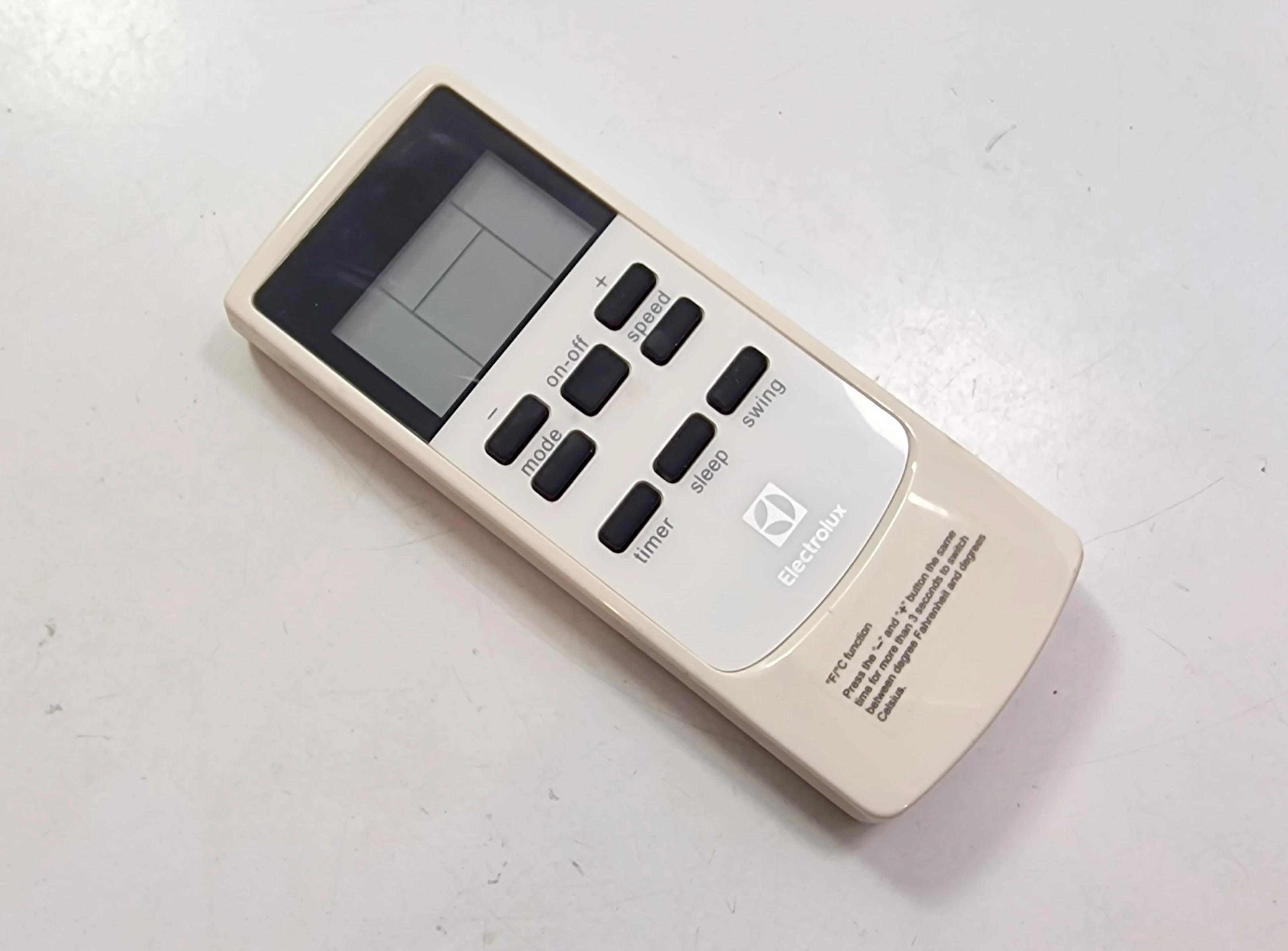 klimatyzator-przenosny-elektrolux-exp34u338hw-product-id-6aaf4a93-00b6-4bb4-8373-4269c5e98f6d