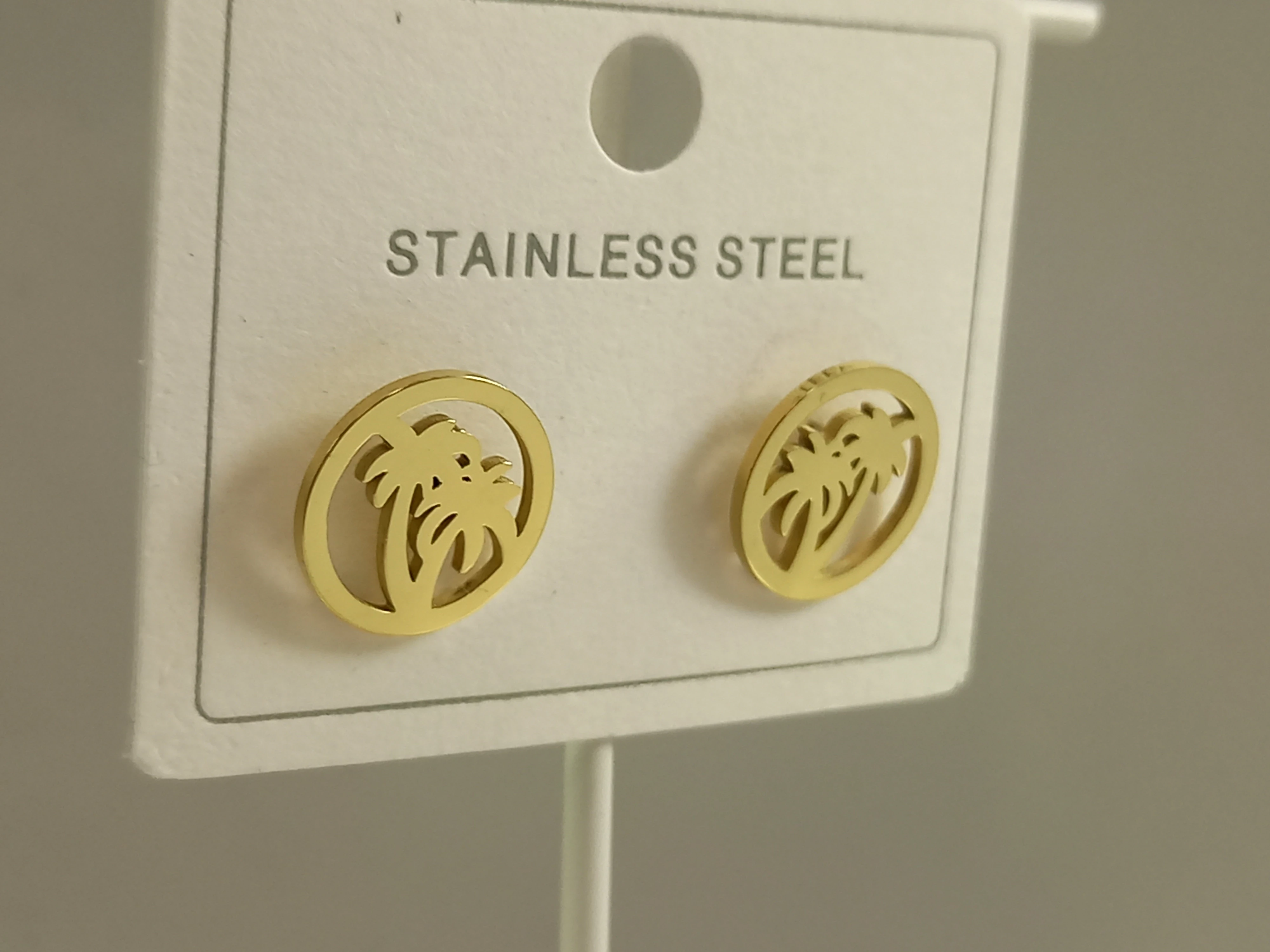 kolczyki-stal-pozlacana-palmy-w-okregu-sztyft-ean-gtin-0689145611649